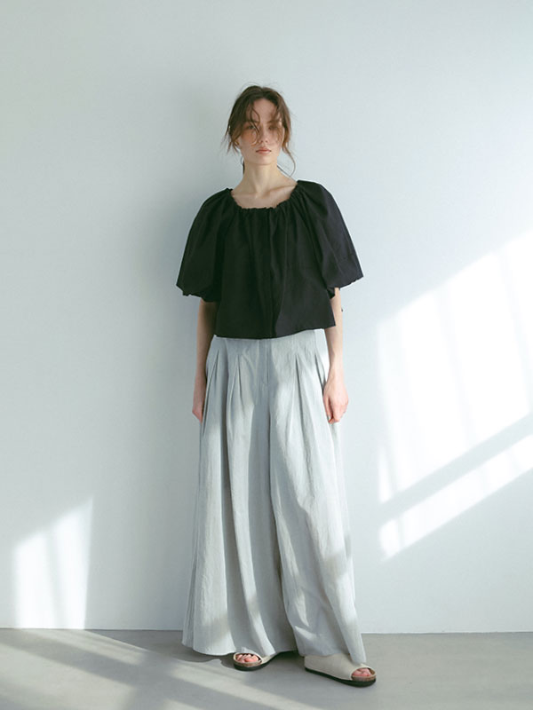 バルーンスリーブショートトップス(F IVORY): トップス │ ETRE
