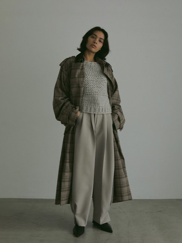 ブラッシュドハーフスリーブハンドニットプルオーバー