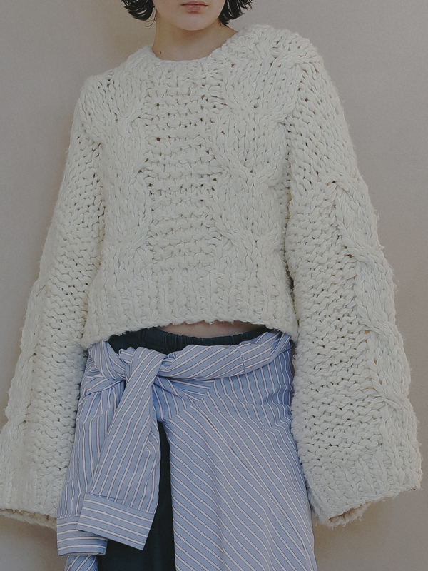 ハンドニットケーブルプルオーバー