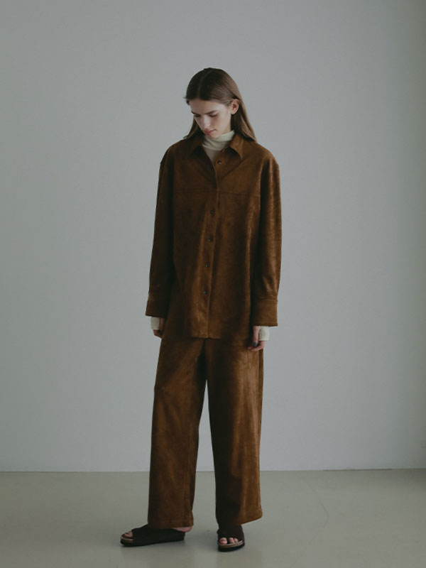 バーサタイルハイネックシアーロンTee