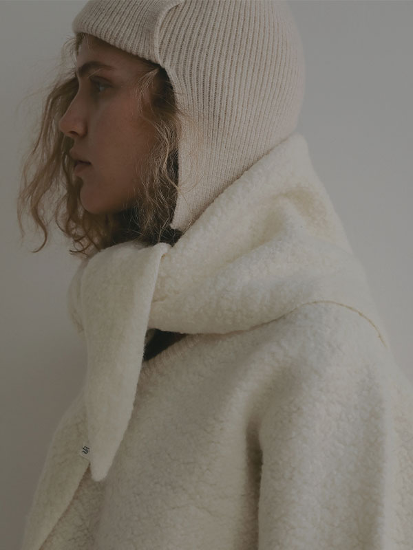 バンピーストールニットプルオーバー