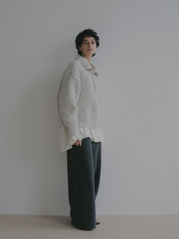 ブークレモールヤーンハイネックニットプルオーバー