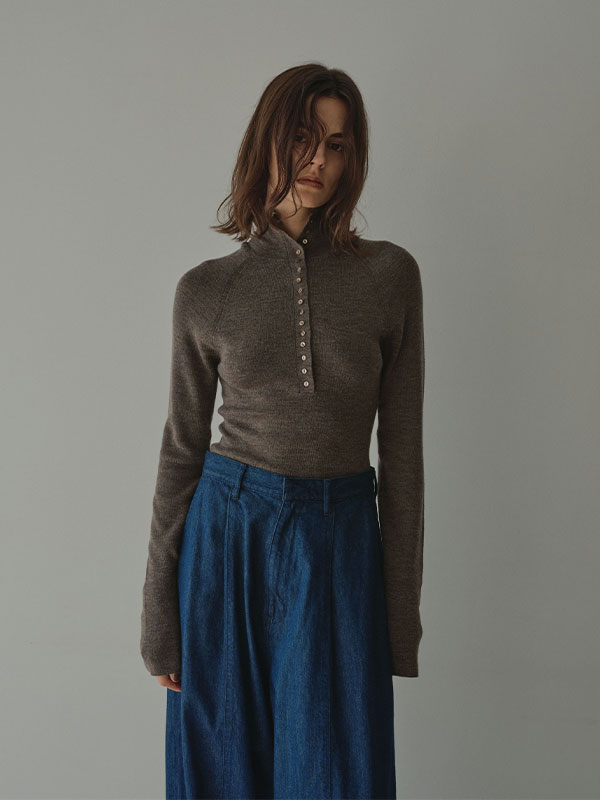 カーヴィータックデニムパンツ