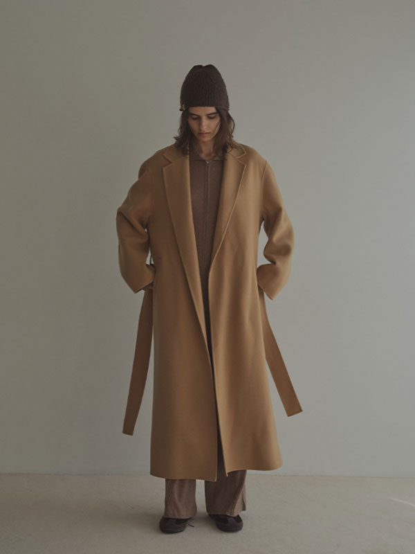 バルキーヤーンハンドニットキャップ