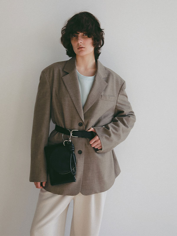 ブラスバックルレザーベルト