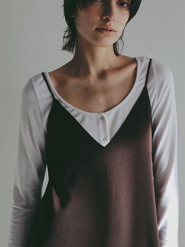 バトーネックカットプルオーバー