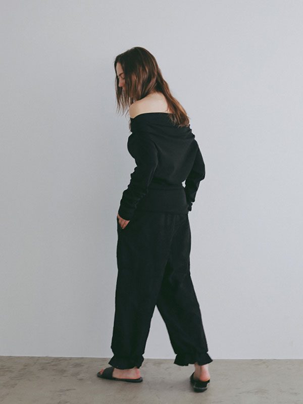 エンブロイダリーイージーパンツ