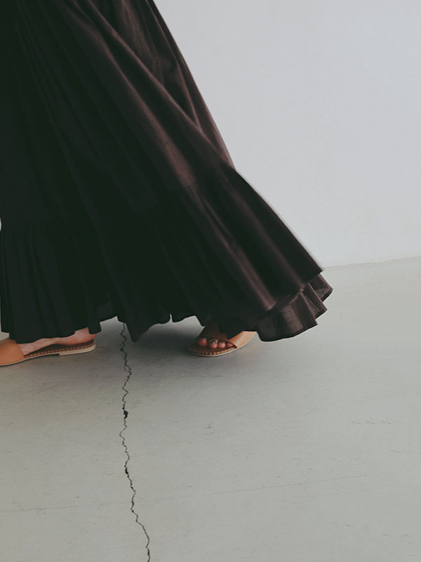 エアリーコットンガーメントダイボリュームスカート