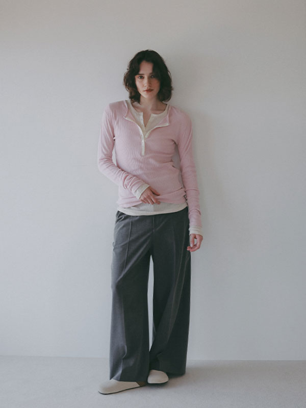 シアーワッフルヘンリーネックプルオーバー