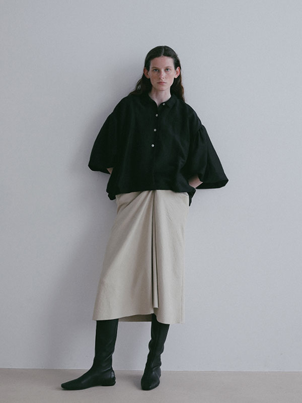 SHISEI SKINY BOOTS