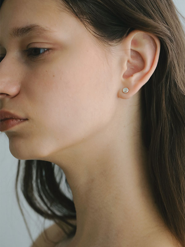 タイニーシルバーピアス