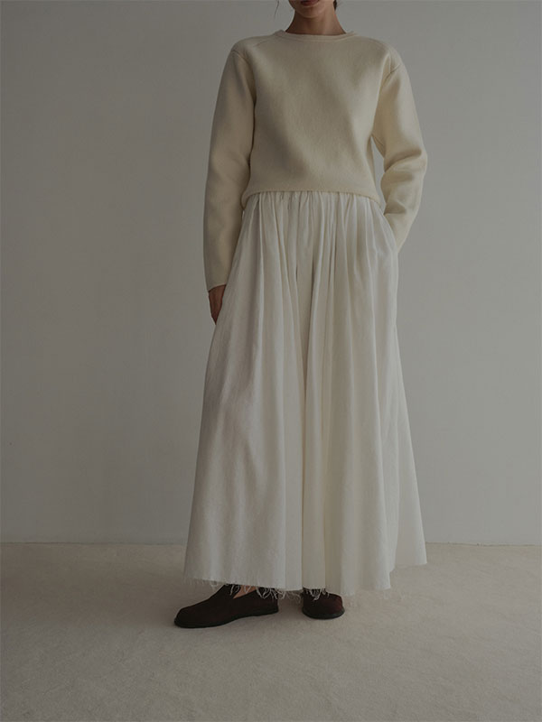 ダブルクロスボリュームスカート