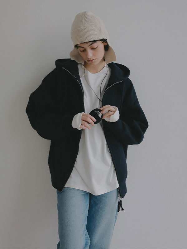 ネックコードコームネックチャーム