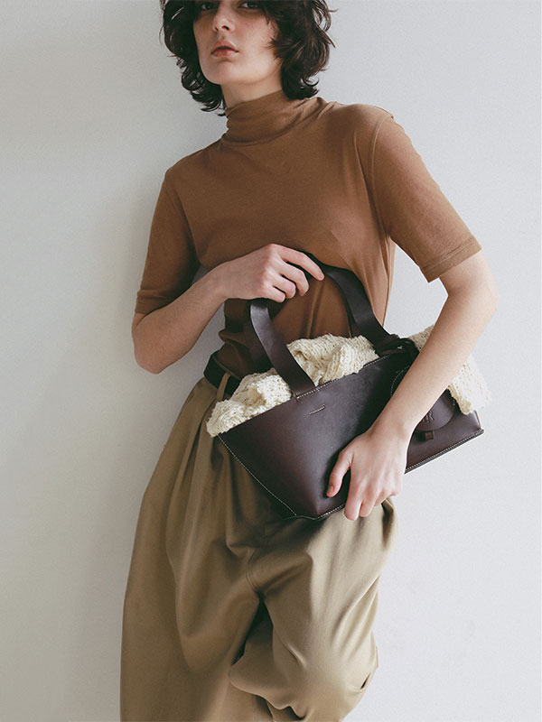 タンドレザートートバッグ