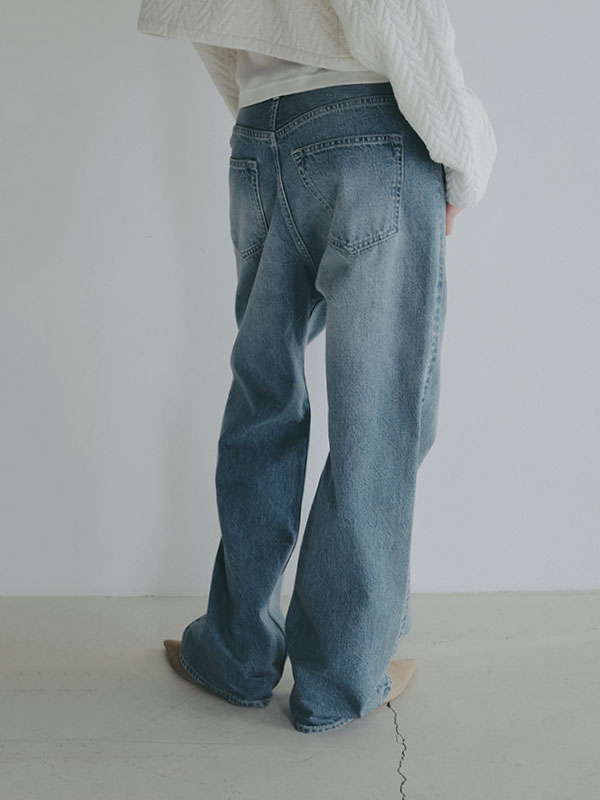 ハイライズストレートデニム
