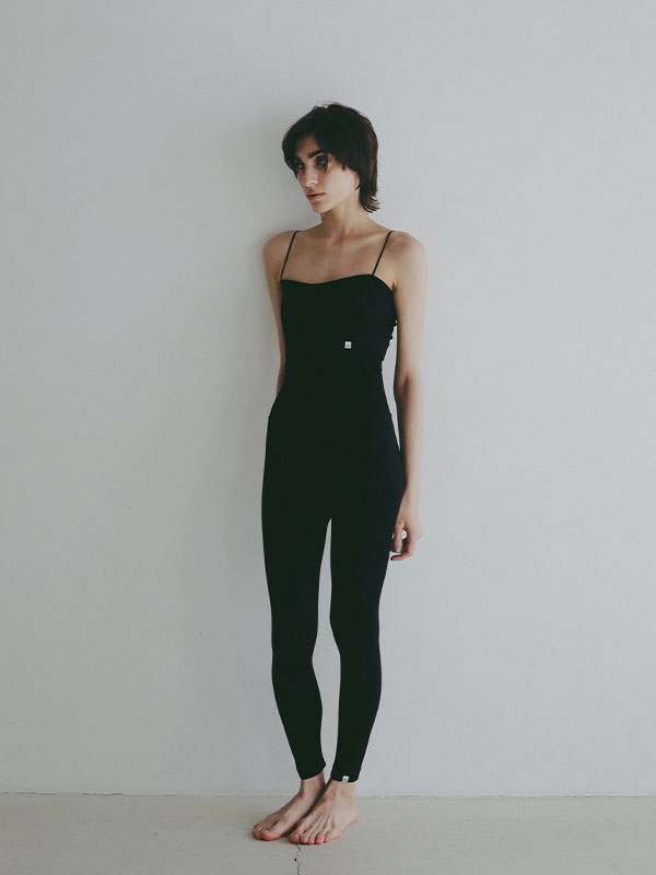 AMPHI×ETRE TOKYOフィットカップインバンドゥキャミソール