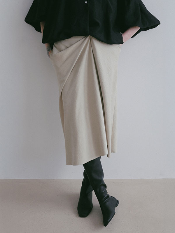 SHISEI SKINY BOOTS