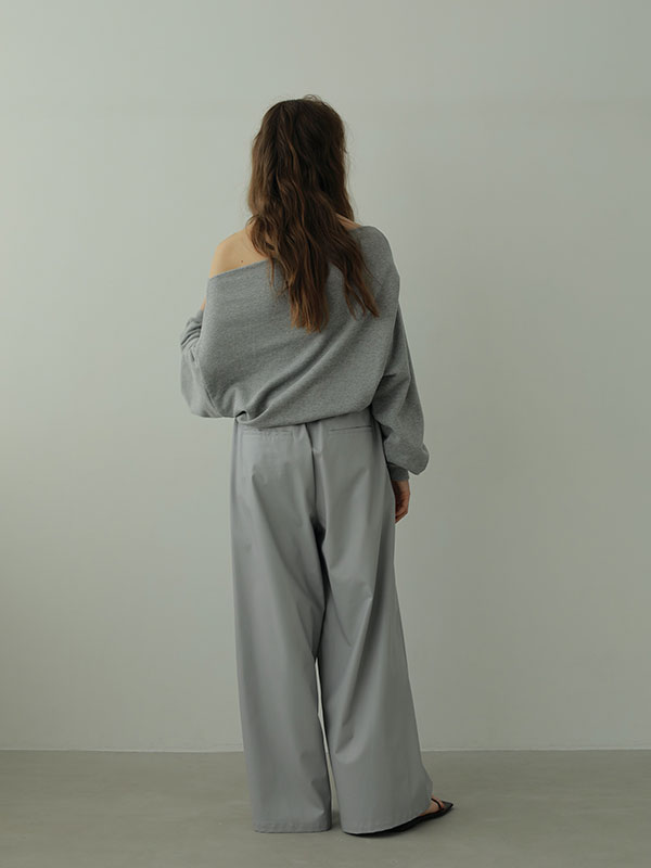 ライトフェイクレザーワイドパンツ