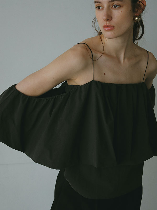 ETRE TOKYOナローストラップバルーンキャミ