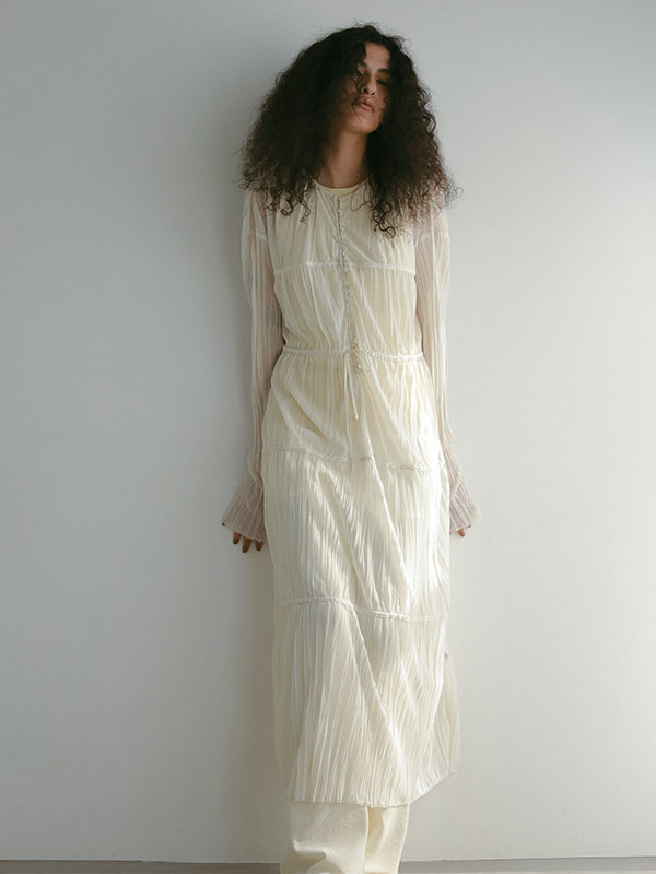 大量入荷 シアーワッシャーワンピース(F WHITE): ワンピース │ ETRE ワンピース