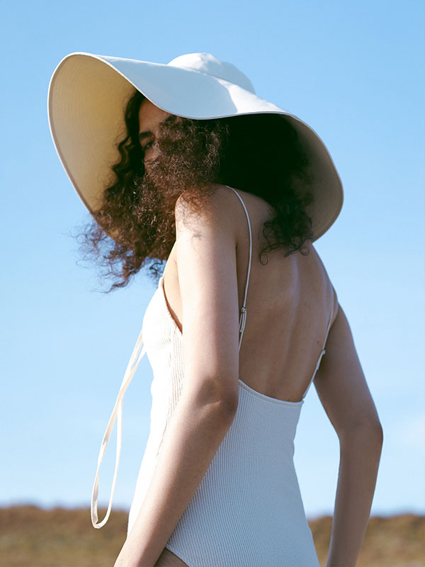 ワイドブリムハット(F OFF WHITE): グッズ │ ETRE TOKYO
