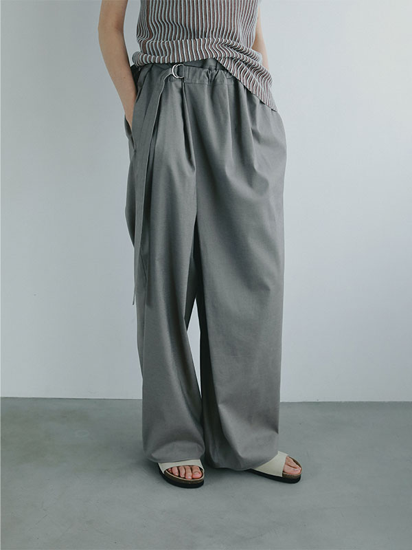 フロントラップシャンブルワイドパンツ