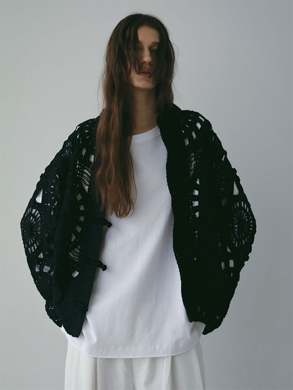 エンブロイダリーニットジャケット