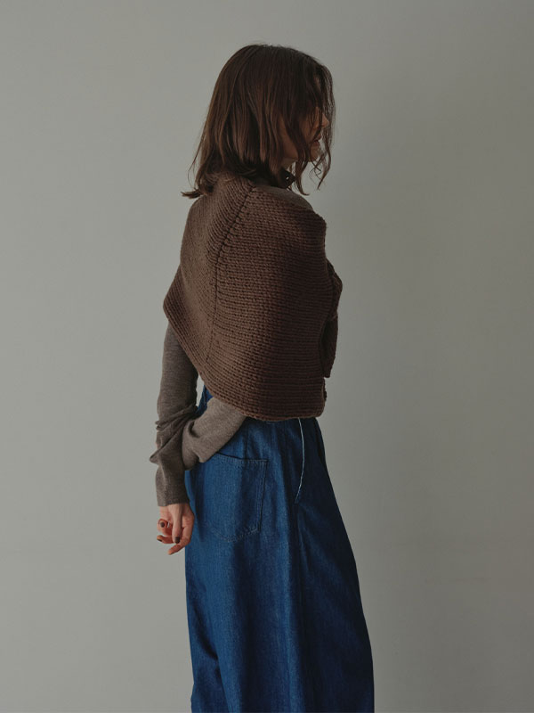 バルキーヤーンハンドニットスヌード