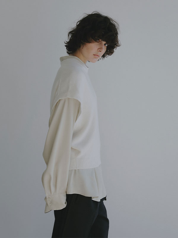 ウールカシミヤスリーブレスニットプルオーバー