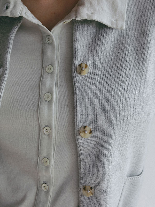 ミドルゲージコンパクトニットカーディガン