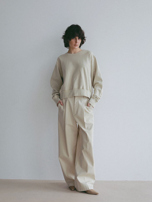 コンパクトスウェットシャツ