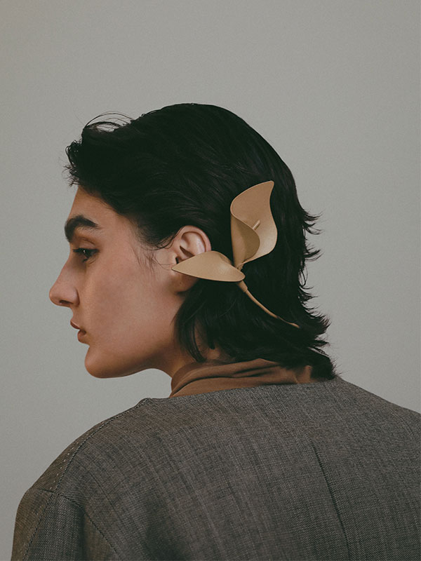 SANTEレザーコサージュ