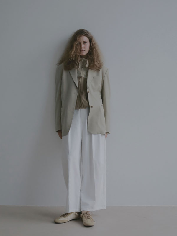 ソフトコットンタックカーブパンツ