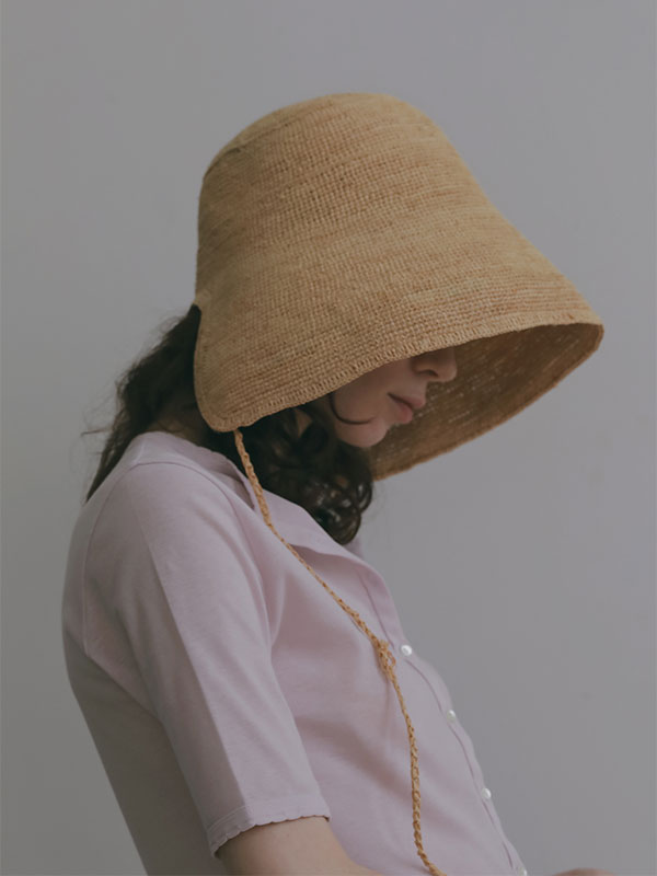 ラフィアボンネットハット(F BEIGE): グッズ │ ETRE TOKYO official