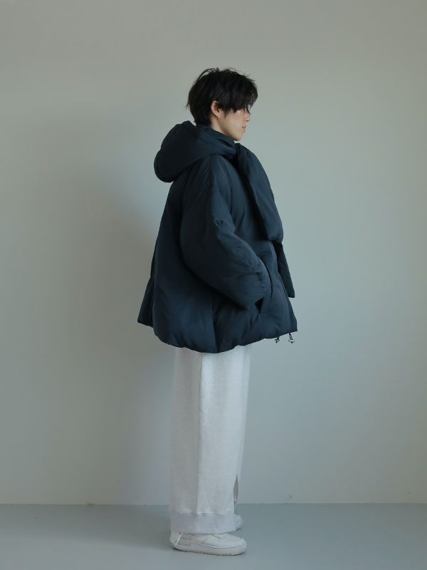 スリットへムスウェットパンツ