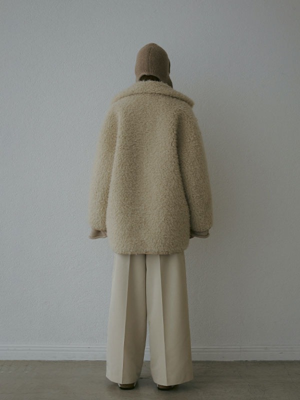 リバーシブルムートンミドルコート