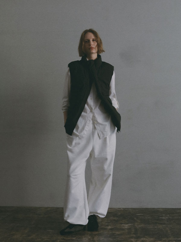 Marmot×ETRE TOKYO PERTEXダウンベスト