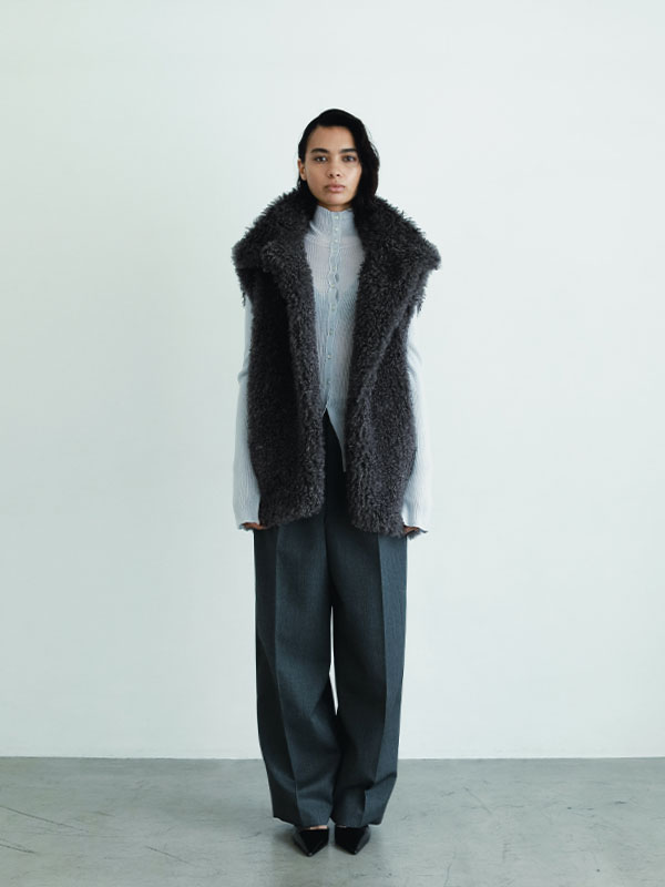 SANTEワンタックセンタークリースパンツ