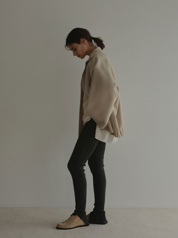 メルトンスタンドネックリバーブルゾン