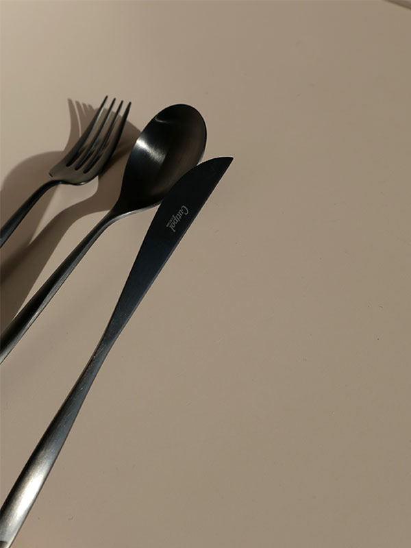 CUTIPOL SUIテーブルスプーン