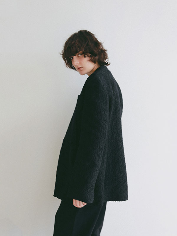 ジャガードノーカラージャケット