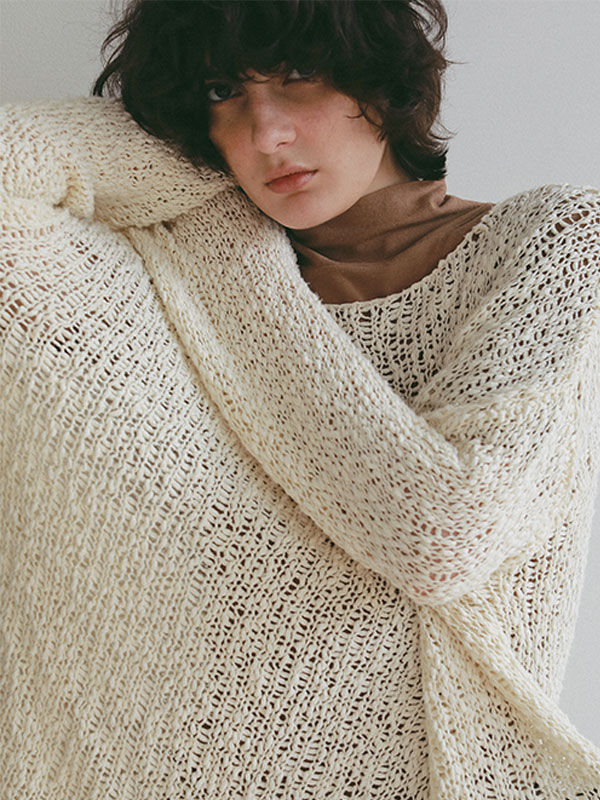 スラブヤーンローゲージニットプルオーバー(F NAVY): トップス │ ETRE