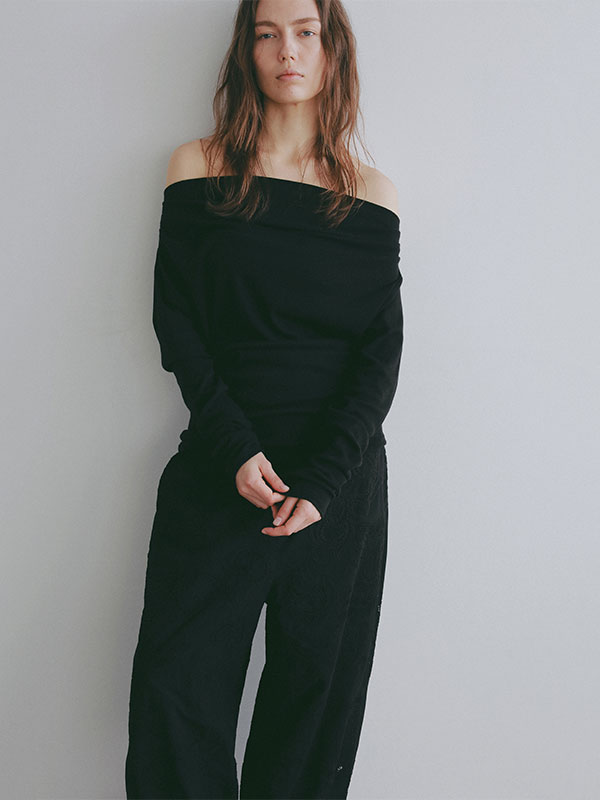 ワンショルダードレーププルオーバー