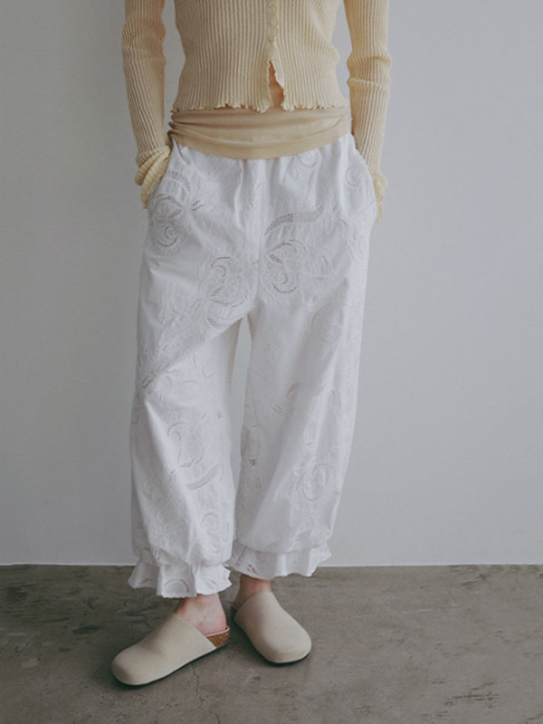 エンブロイダリーイージーパンツ