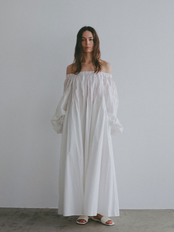 ハンドステッチボリュームワンピース