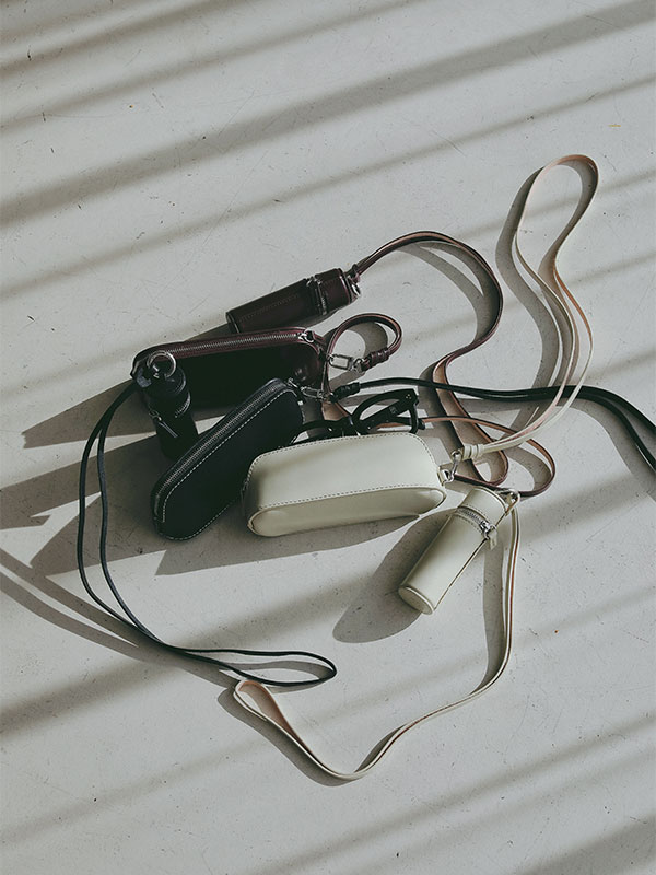 タンドレザージップリップケース