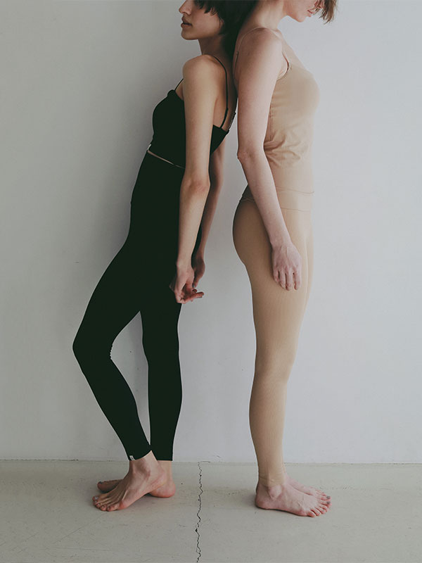 AMPHI×ETRE TOKYOフィットハイウエストレギンス