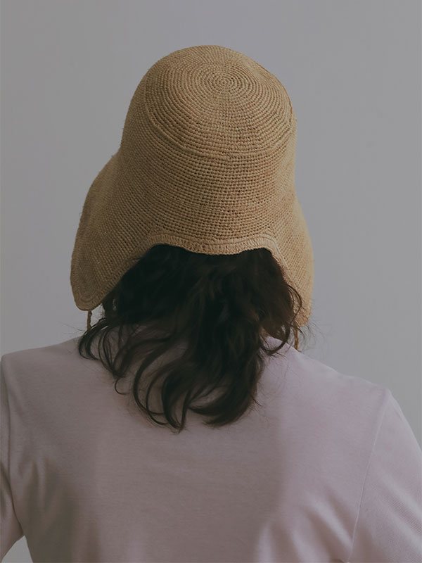 ラフィアボンネットハット(F BEIGE): グッズ │ ETRE TOKYO official
