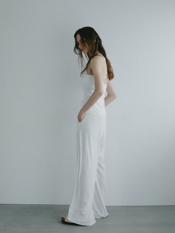 エアリーカットセミワイドパンツ