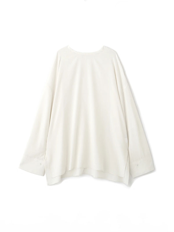 クルーネックオーバーサイズプルオーバー